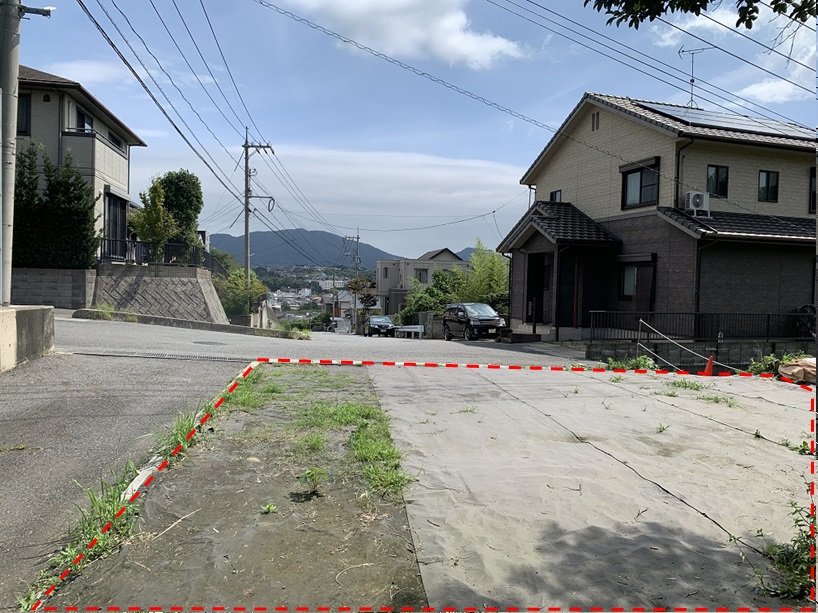 東側の道路と眺望